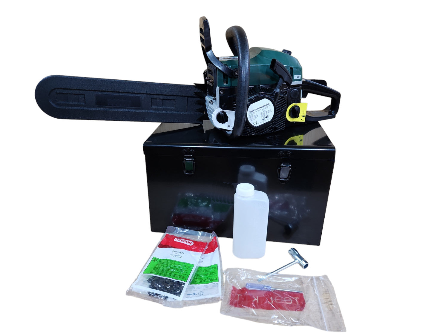 Mr Gardener BKS 2040 Benzin-Kettensägen-Set inkl. Koffer und 2. Kette garten-werkzeugshop